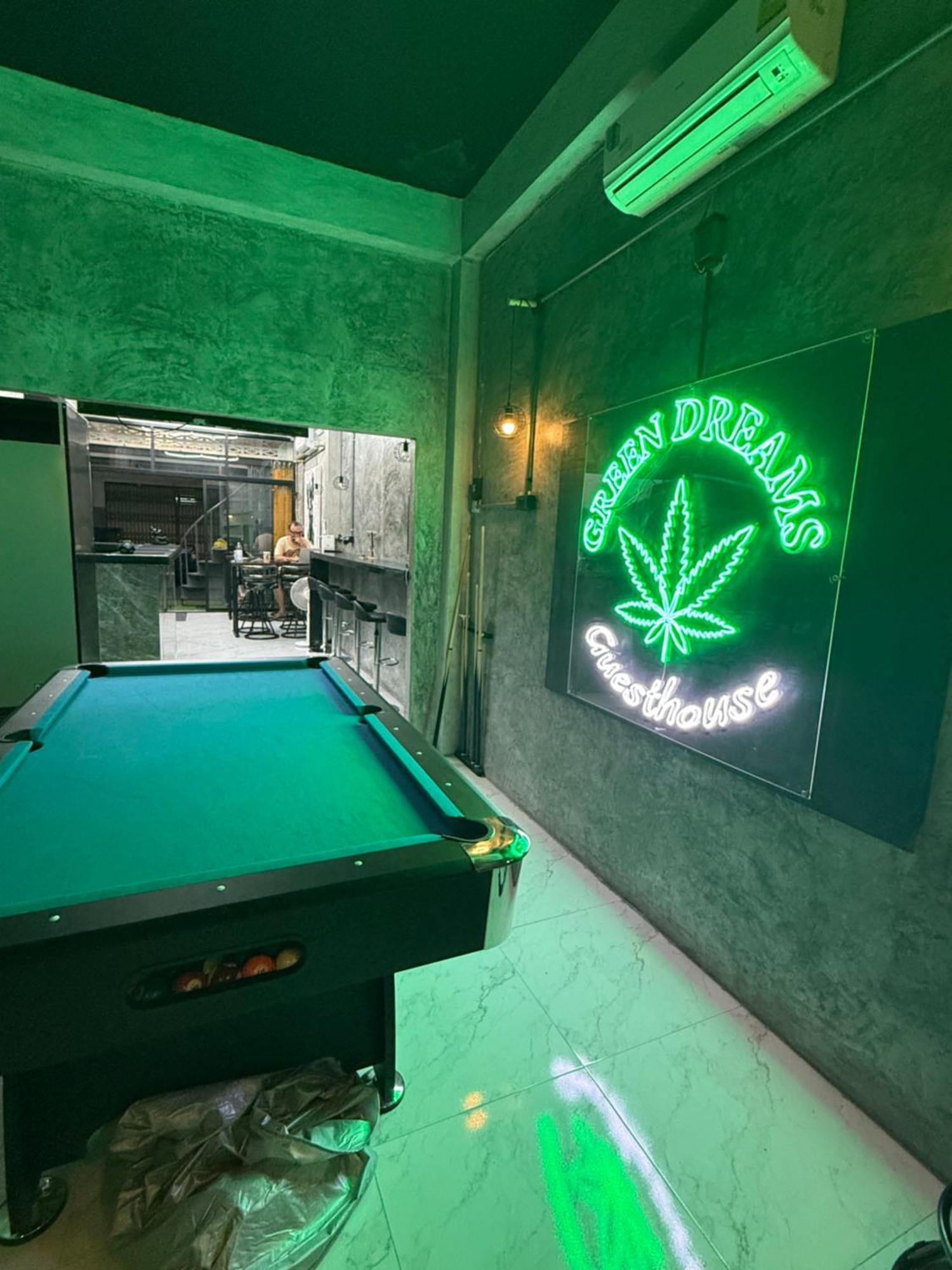 Green Dreams Guesthouse Ban Lo Long Exteriör bild